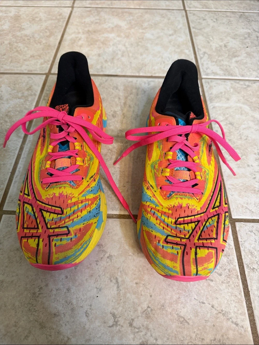 ASICS Yellow Multicolor Running Shoes with Pink Laces - Picture 1 of 5